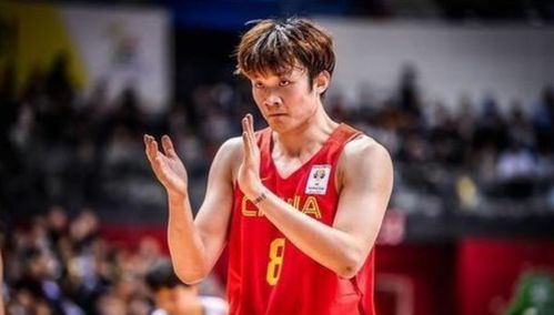 篮球巨星与演艺新星的跨界情谊,王鹤棣探班杰伦·布朗的温馨合照曝光 篮球巨星与演艺新星的跨界情谊,王鹤棣探班杰伦·布朗的温馨合照曝光
